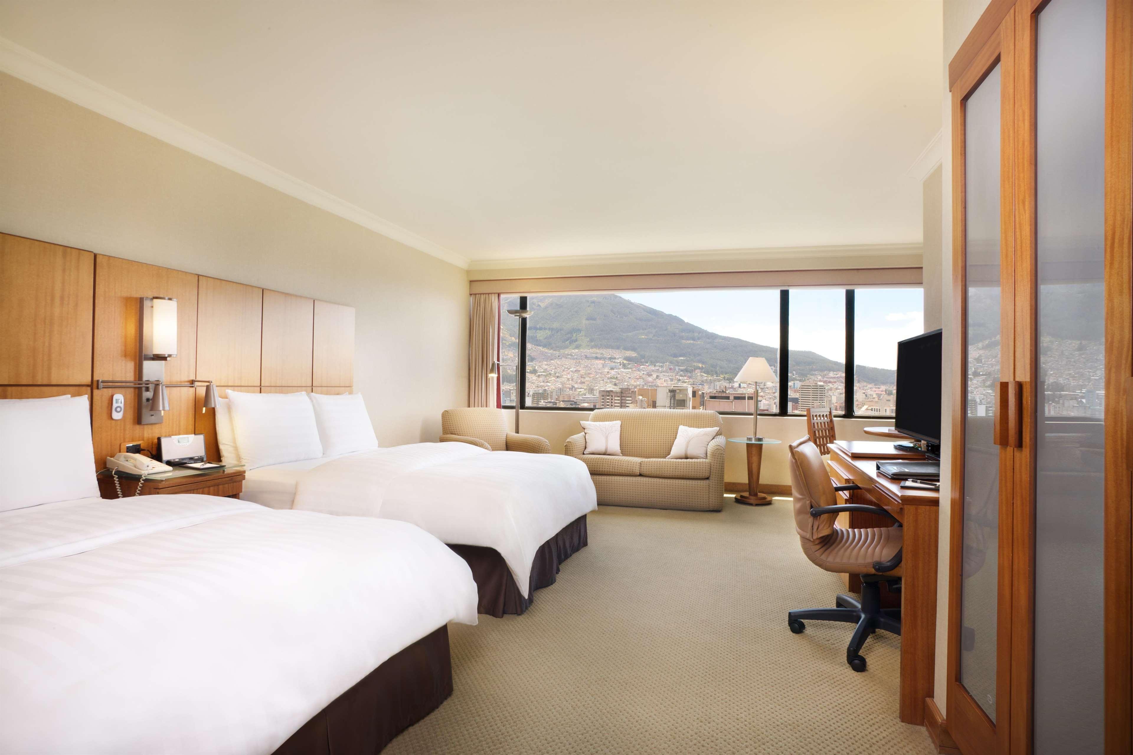Swissotel Quito Buitenkant foto