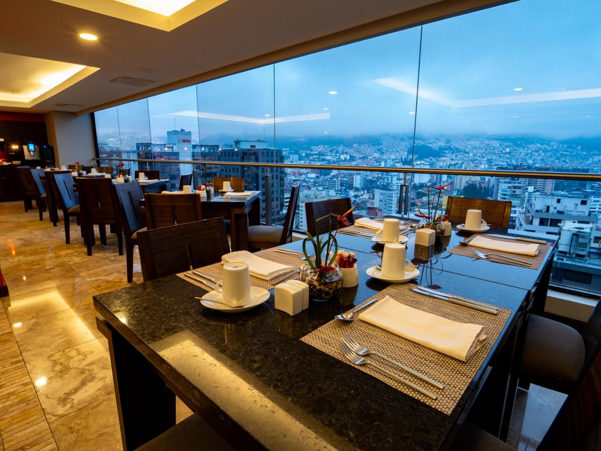 Swissotel Quito Buitenkant foto